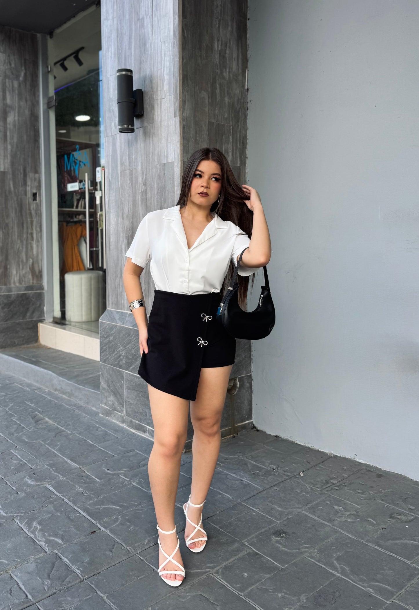 TOP BOTÓN CASUAL
