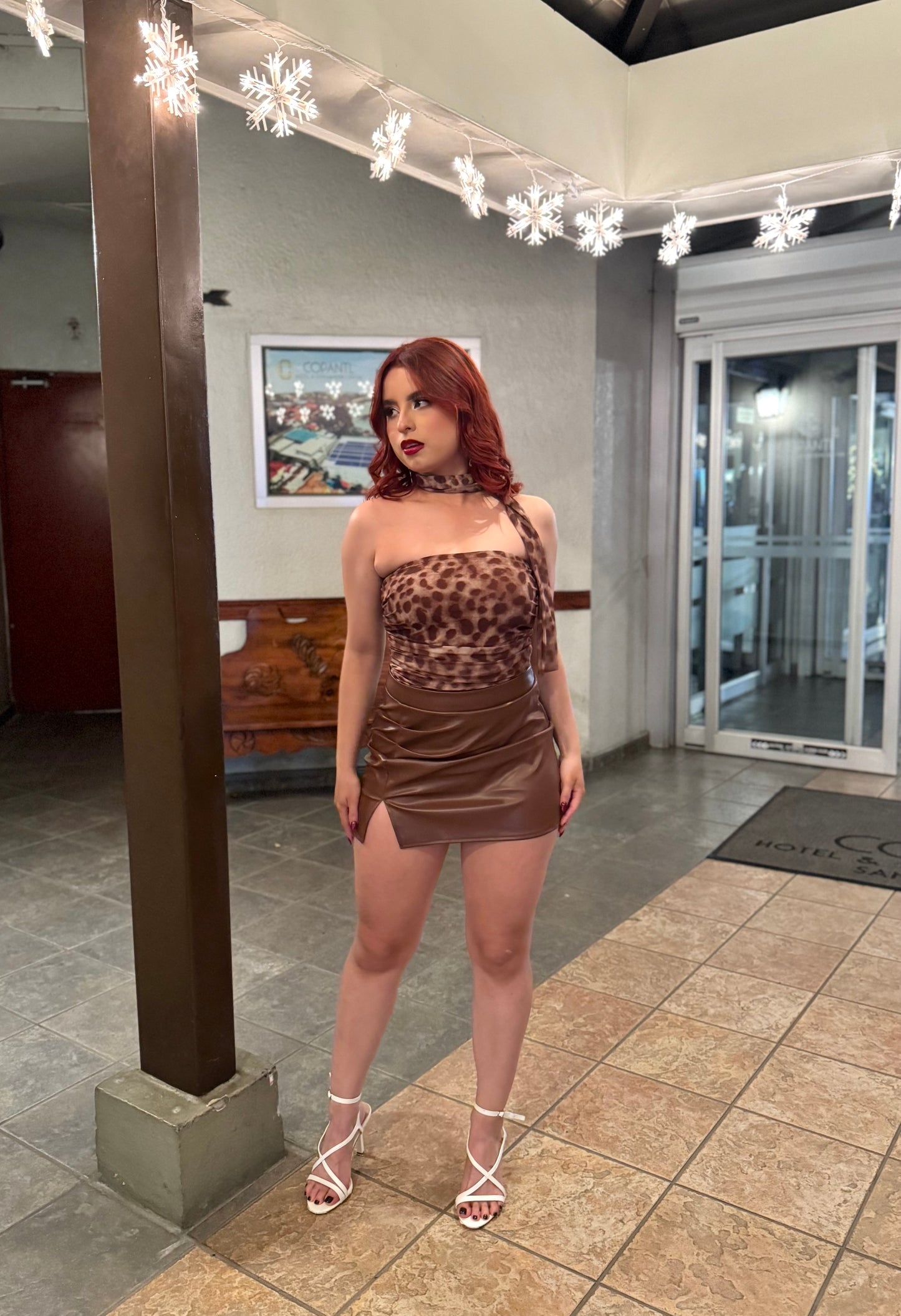 FALDA CUERO FRUNCIDA