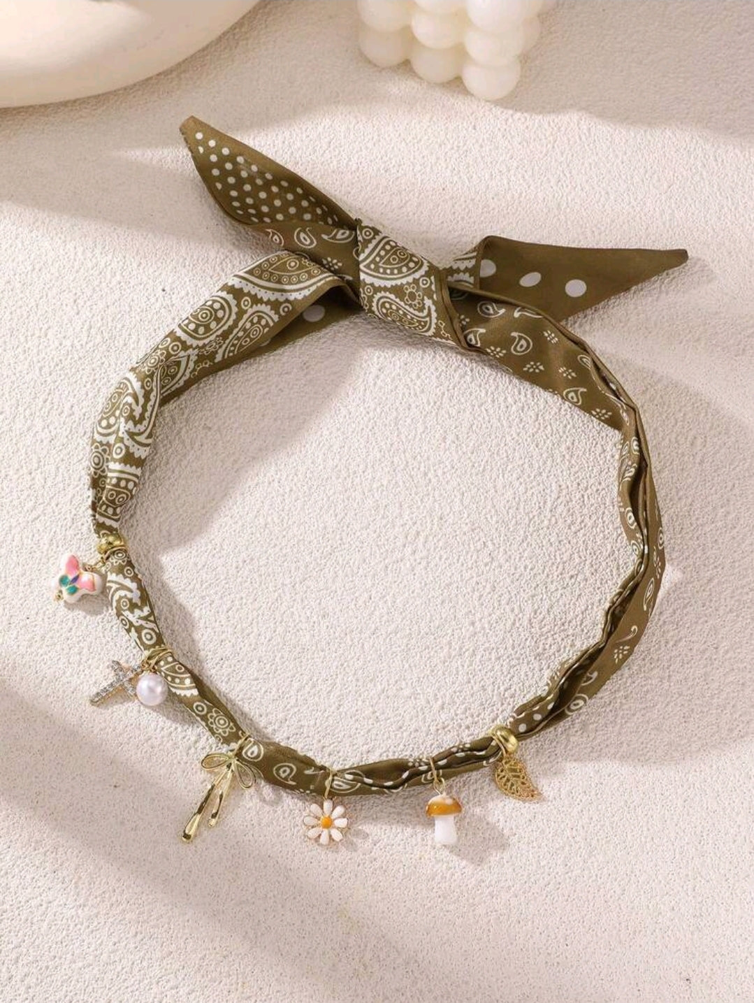 CHOKER CON CHARM