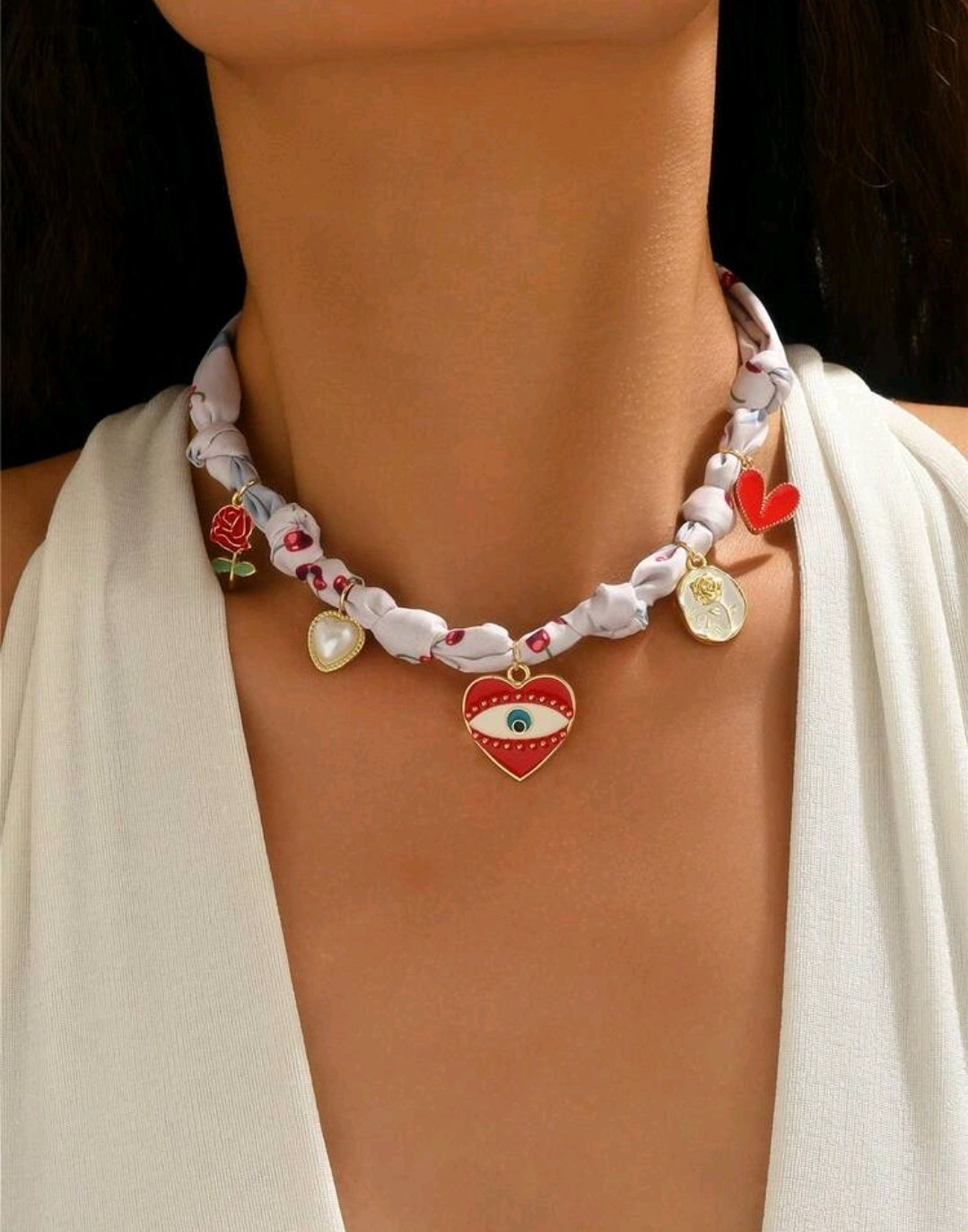 CHOKER CON CHARM